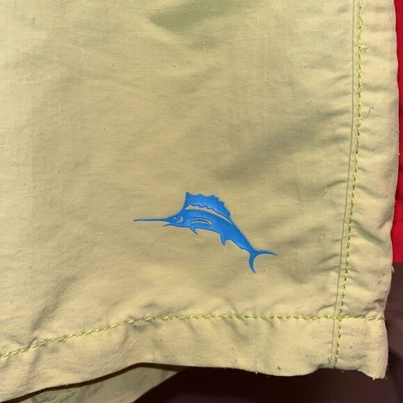2-Tommy Bahama Cargo style 4 pocket mesh lined swim beach summer sailfish shorts - Picture 2 of 11